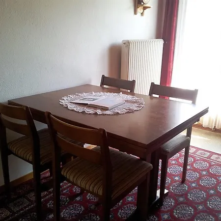 De Freitas - Altenweg 22 Apartment Frutigen